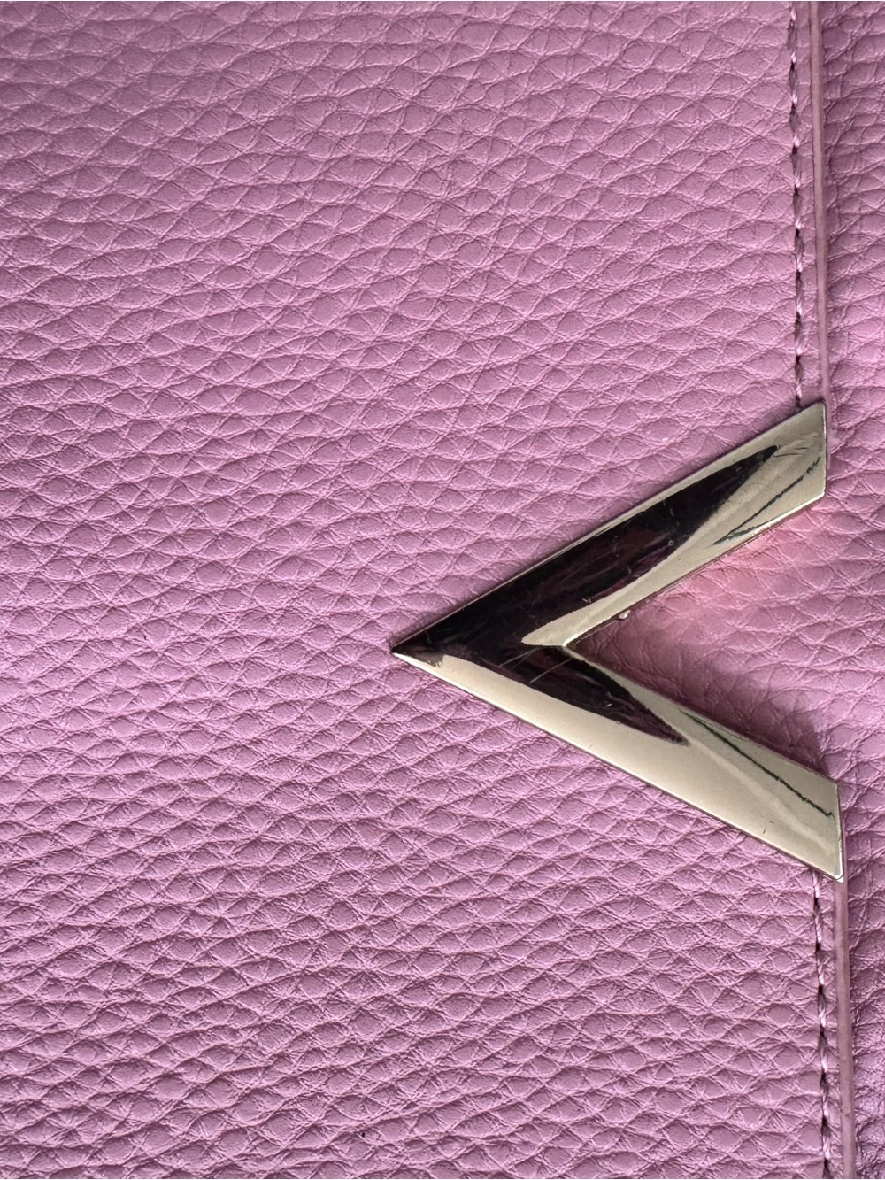 Crossi Pink Crossbody Shoulder Bag with Gold Accents
